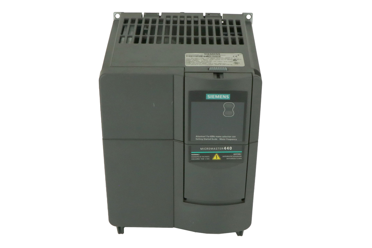 ★★新品★★SIEMENS シーメンス インバータ 6SE6440-2UD41-3GA1 MM440 480V 132KW 保証 新品SIEMENS シーメンス インバータ 6SE6440-2AD37-5FA1 MM440 480V