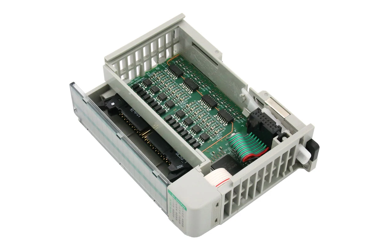 1769-OB32T_0