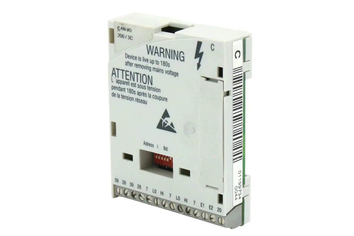 E82ZAFCC200_0